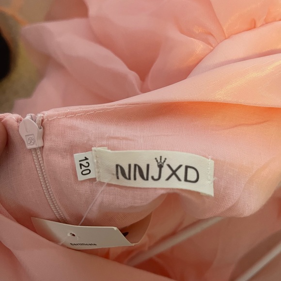 Peach dress. Formal - Picture 4 of 5